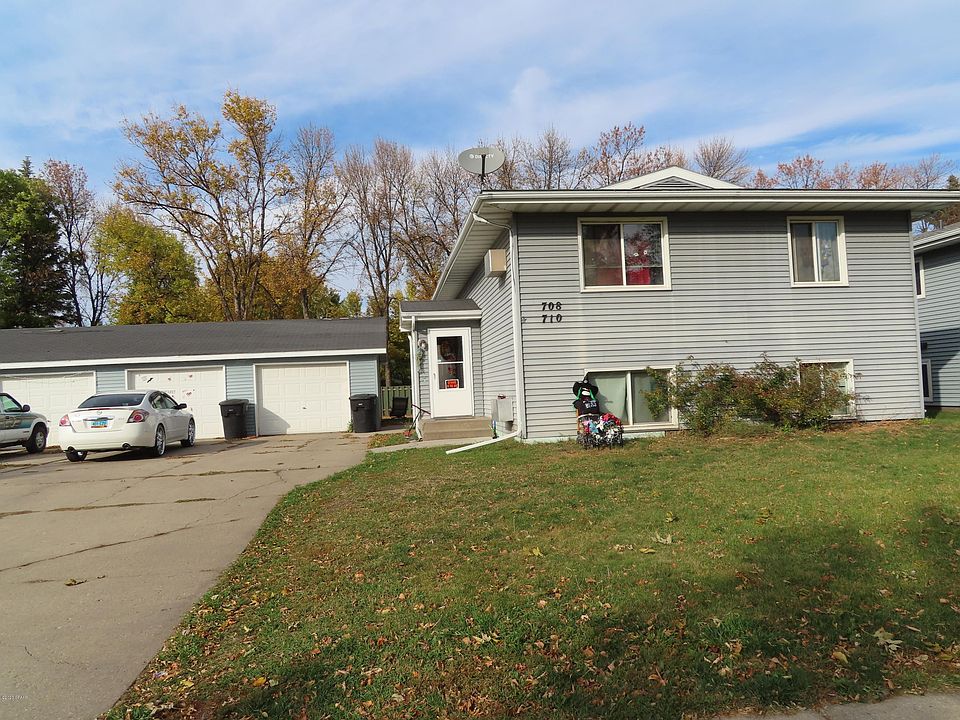1st image of 708-710 Great Plains Ct