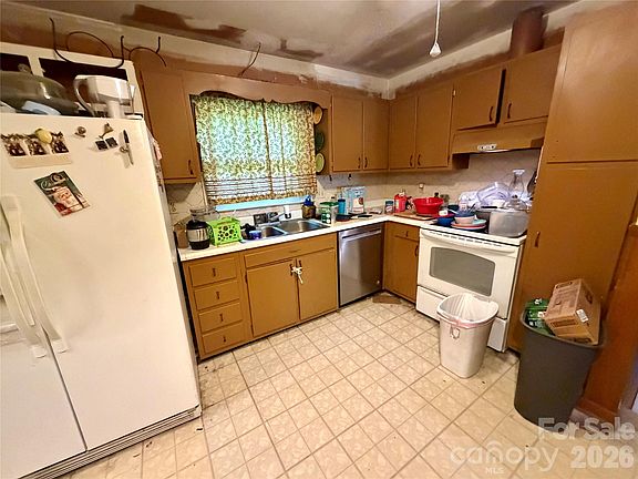 5th image of 3512 Winterfield Pl