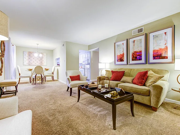TRADITIONAL TWO BEDROOM