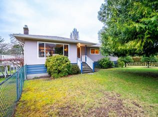 13789 Bentley Rd, Surrey, BC V3R 5C5