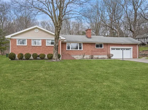 422 Elizabeth Road, Yorktown Heights, NY 10598