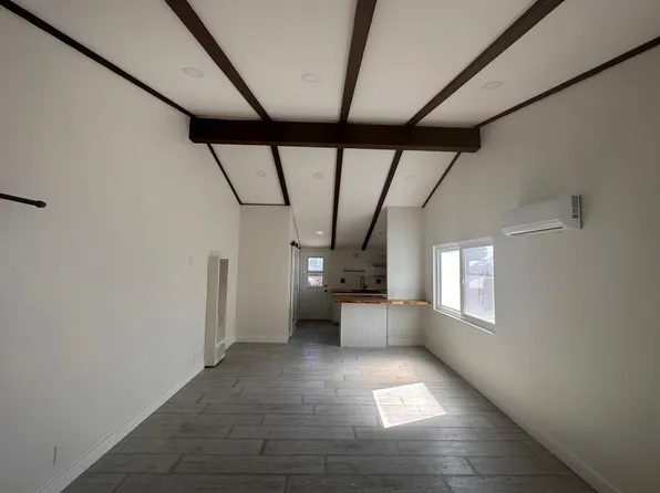 4391 Green Ave APT B, Los Alamitos, CA 90720