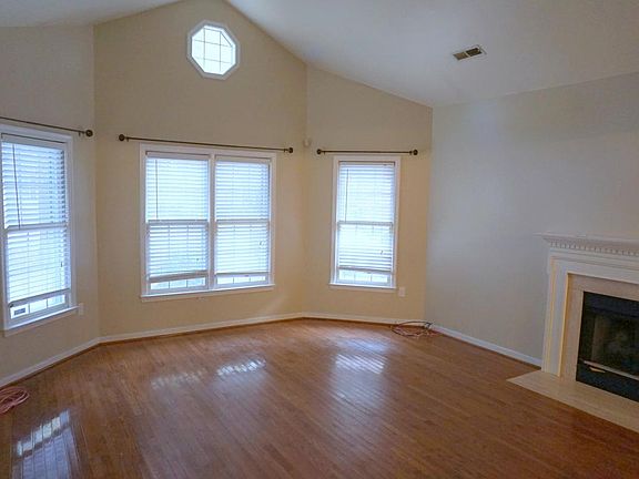 Vaulted Family Room w/refinished floors