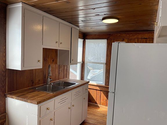 4th image of 700 Valdese Ave #3