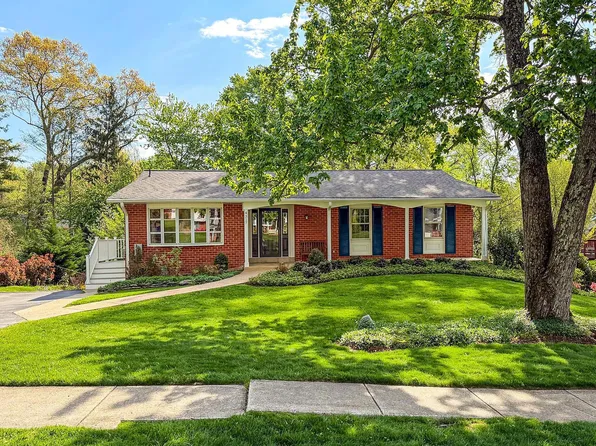 4317 Selkirk Dr, Fairfax, VA 22032