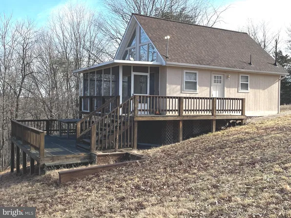 1354 Whitetail Ridge Rd, Burlington, WV 26710