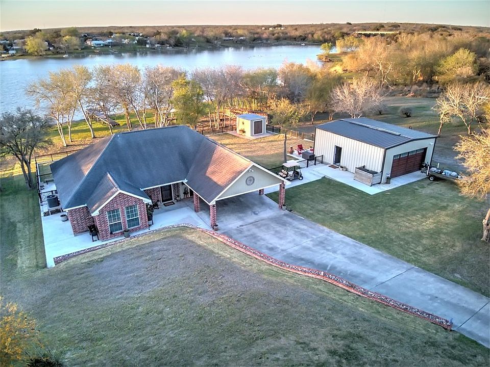 140 Lake Country Dr, Mathis, TX 78368 Zillow
