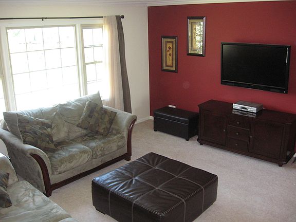 2nd image of 967 Wrenway Dr