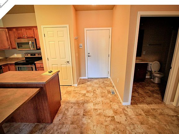 4th image of 4612 E 15th St APT 102