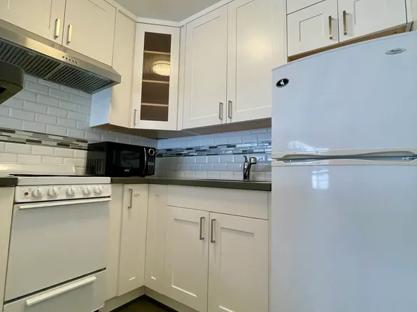 1730 Filbert St APT 204, San Francisco, CA 94123