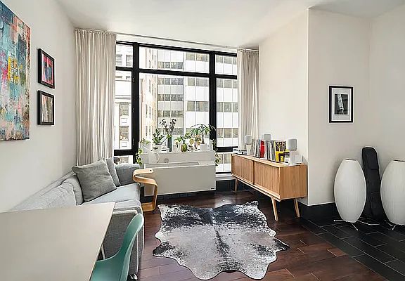 3rd image of 40 Broad St APT 20D