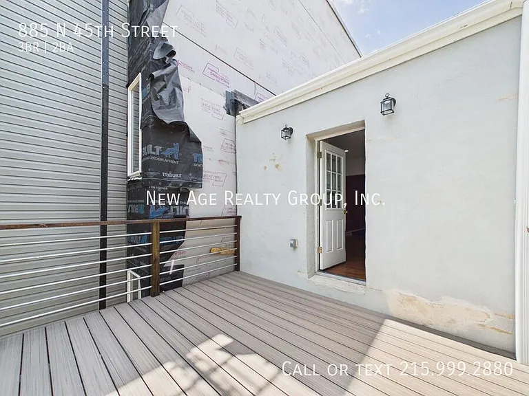 885 N 45th St — Photo 18