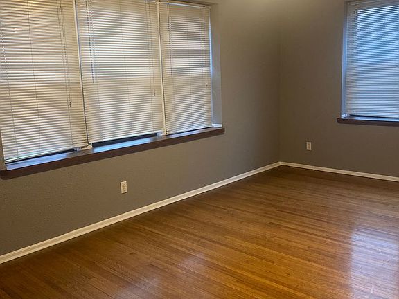 2nd image of 3815-3819 Wilmington Ave #3815-2S