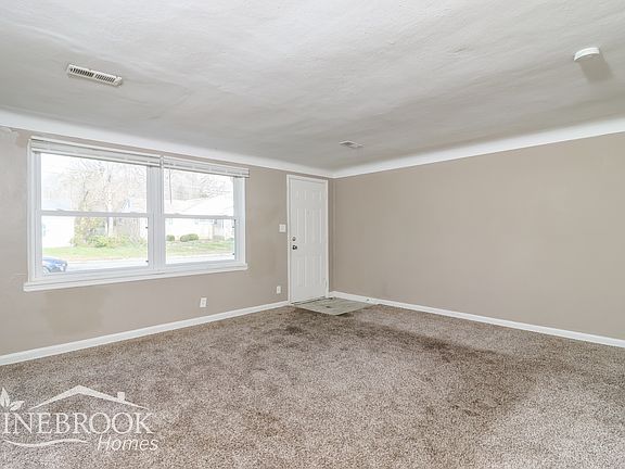 2nd image of 9736 Flora Ave