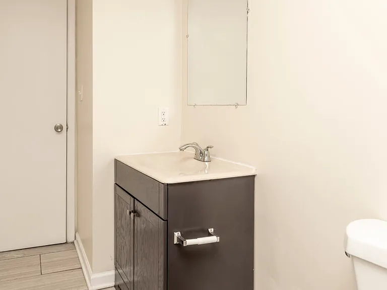 Bathroom vanity and mirror