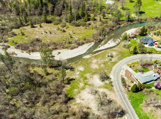 Green Acres Dr, Merlin, OR 97532