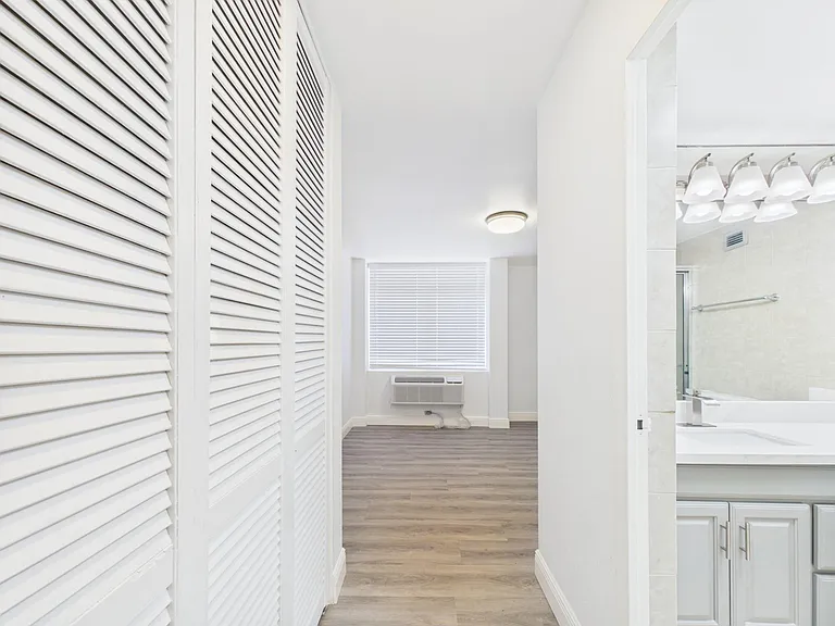 7510 Hornwood Dr #801 — Photo 16