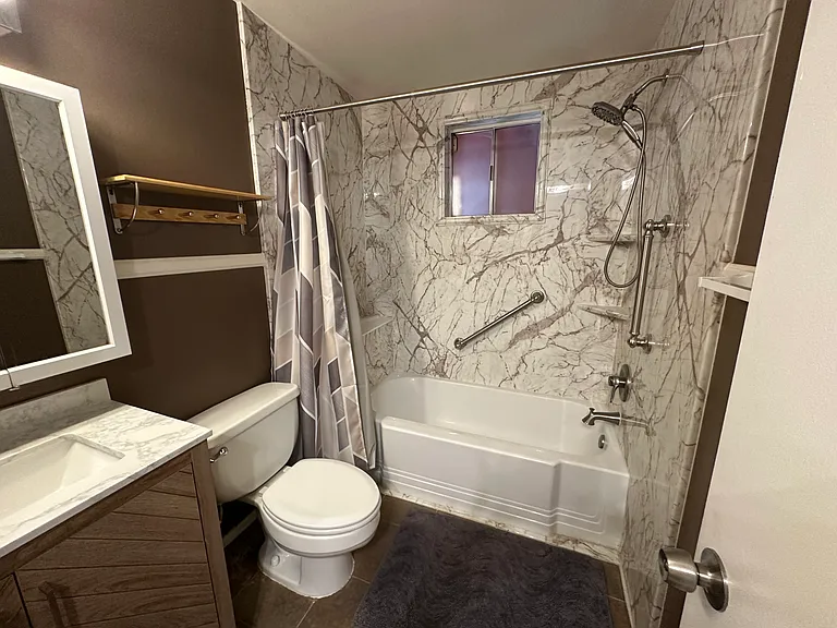 2821 E Presidio Rd — Photo 15
