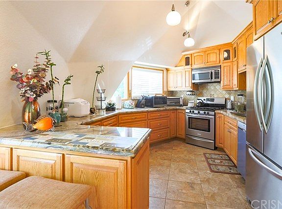 5th image of 21226 Escondido St