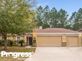 2230 E Brian Lakes Dr, Jacksonville, FL 32221