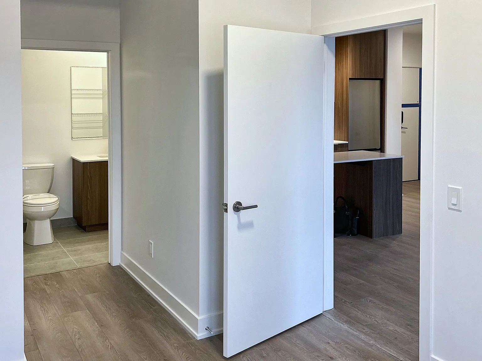 2 bed, $2,600 — Photo 4