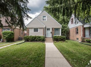 24 166th St, Calumet City, IL 60409