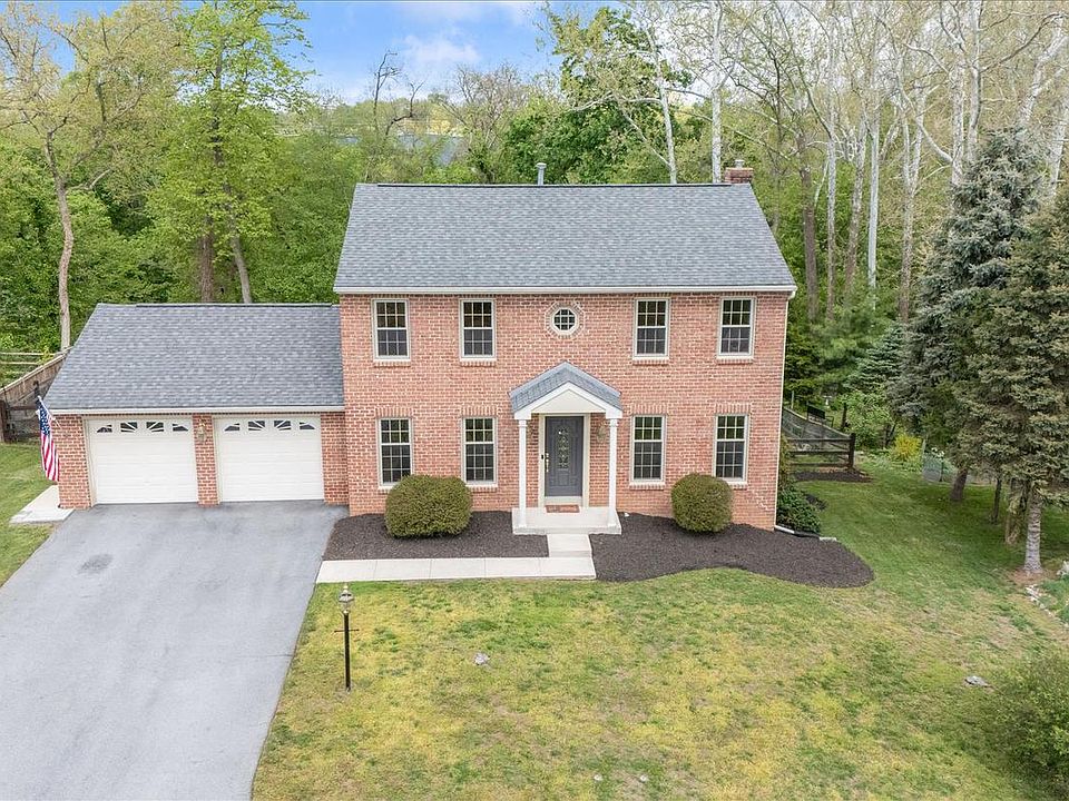 1st image of 47 Stanford Rd