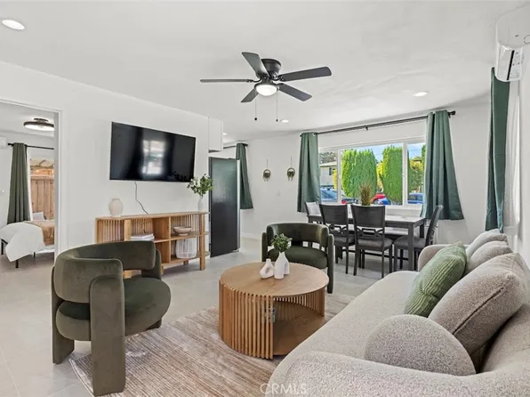 1101 Bonita St, Tustin, CA 92780