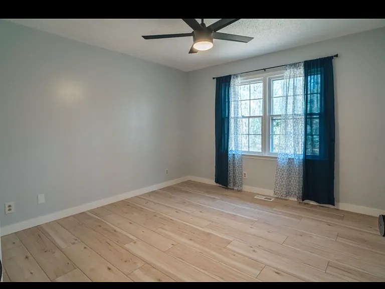 296 Monticello Pl — Photo 11