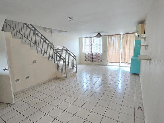 2nd image of Cond Bosque Del Rio 301