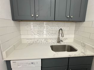 1321.5 W Estes Ave #29, Chicago, IL 60626