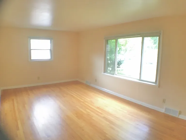 422 Rushmore Ln #1 — Photo 1