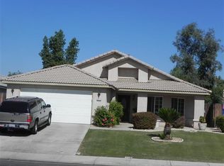 4212 Serene Oak Dr, Bakersfield, CA 93313