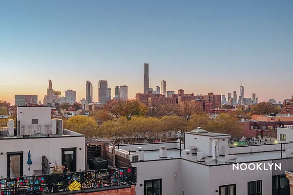 Rented by Nooklyn NYC LLC | media 93