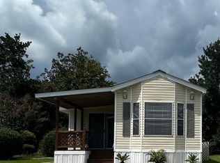 255 Defuniak Cir, Lillian, AL 36549