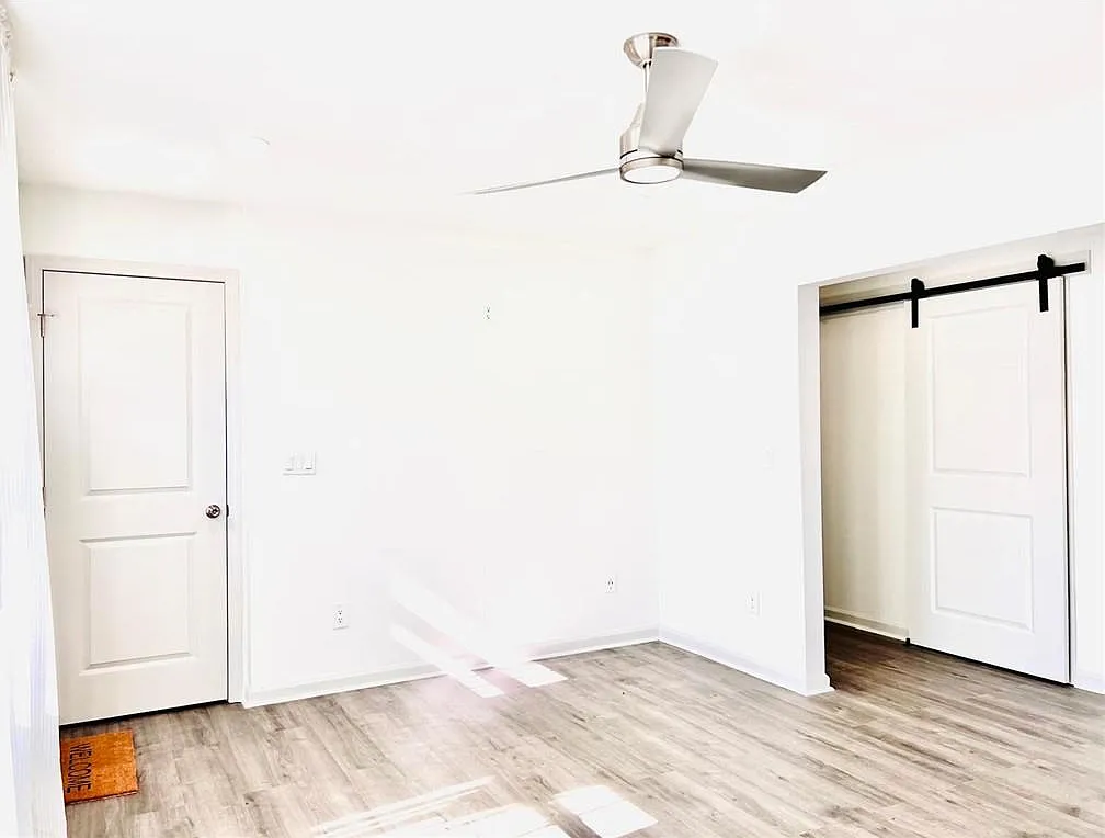 3 bed, 1.0 bath, 1426 sqft, $1,500 — Photo 4