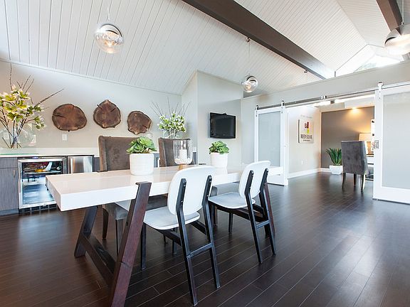 3rd image of 1070 Reed Ave #60
