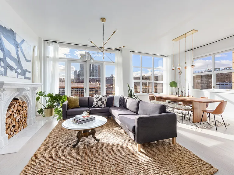 42 Main St #5AB — Photo 1