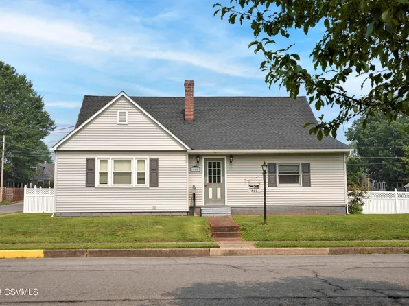 800 Orange St, Selinsgrove, PA 17870