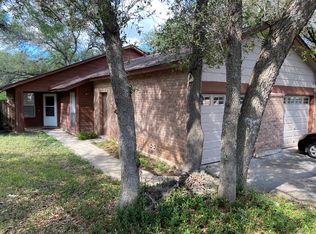 8913 Hambledon Dr, San Antonio, TX 78250