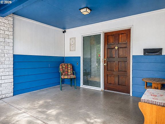 4th image of 14275 SW 22nd St