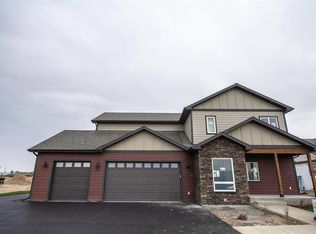 262 Pioneer Crossing Blvd, Manhattan, MT 59741