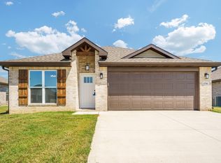 1716 Ferguson St, Pea Ridge, AR 72751