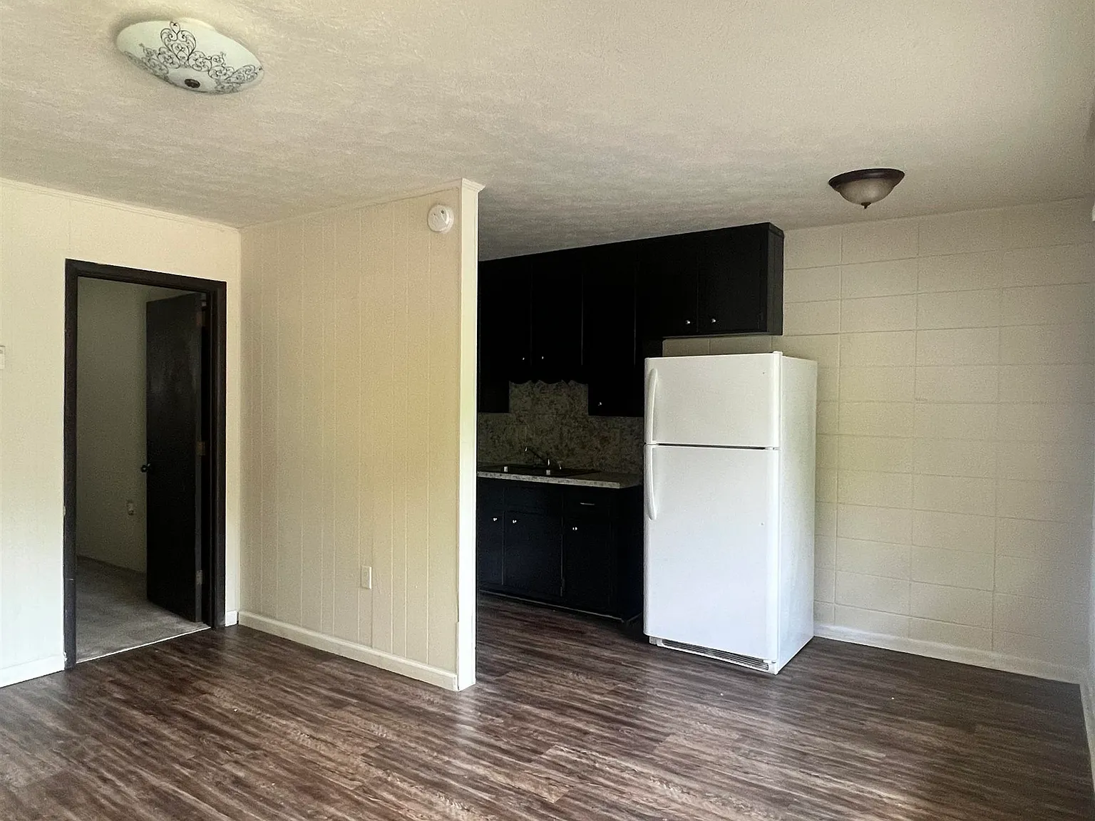 1 bed, 600 sqft, $795 — Photo 3