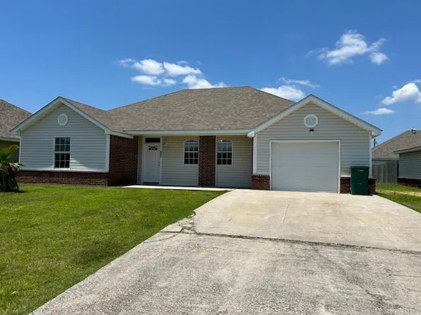 5042 Hawthorn Dr, Sulphur, LA 70663