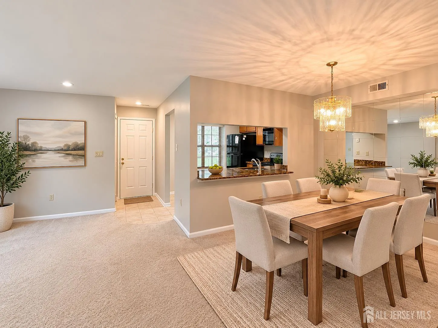 2 bed, 2.0 bath, 1024 sqft, $2,550 — Photo 4