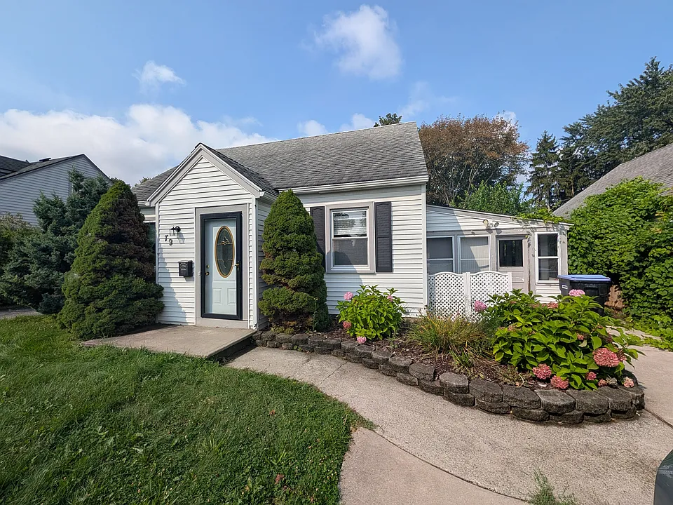 79 Wood Rd