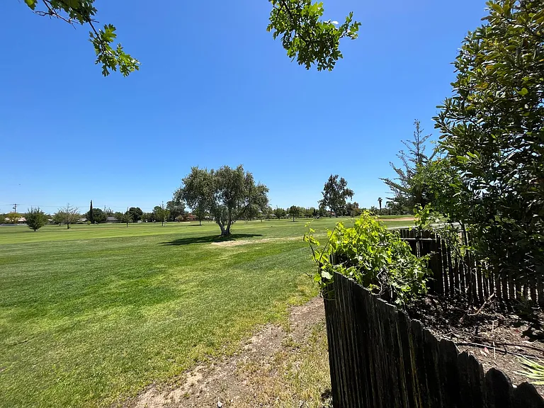 1121 Putter Ave — Photo 34