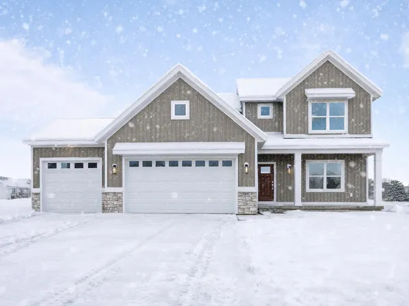 12036 Alden Ct, Lowell, MI 49331