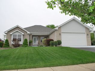 225 S Westgate Dr, Peotone, IL 60468